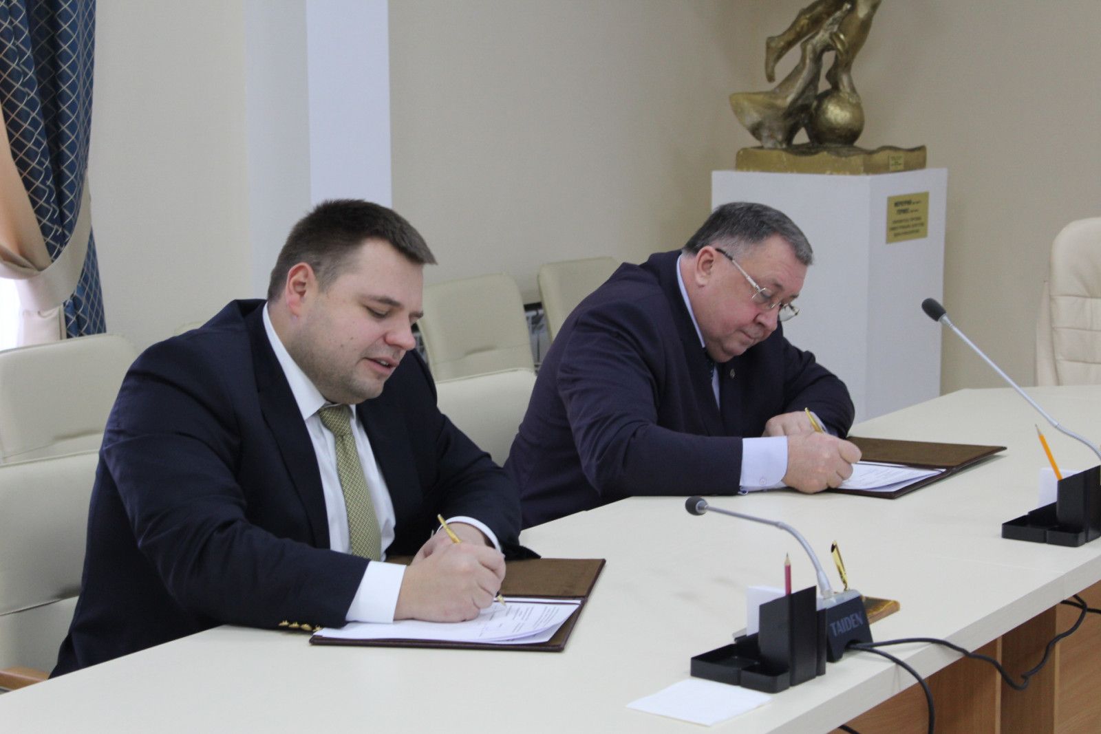 Ульяновское отделение АЮР подписало соглашение с областной Торгово-промышленной палатой