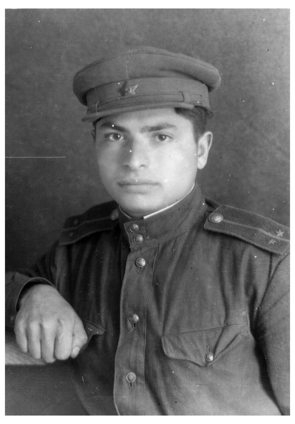 Ушел из жизни А.М. Разник