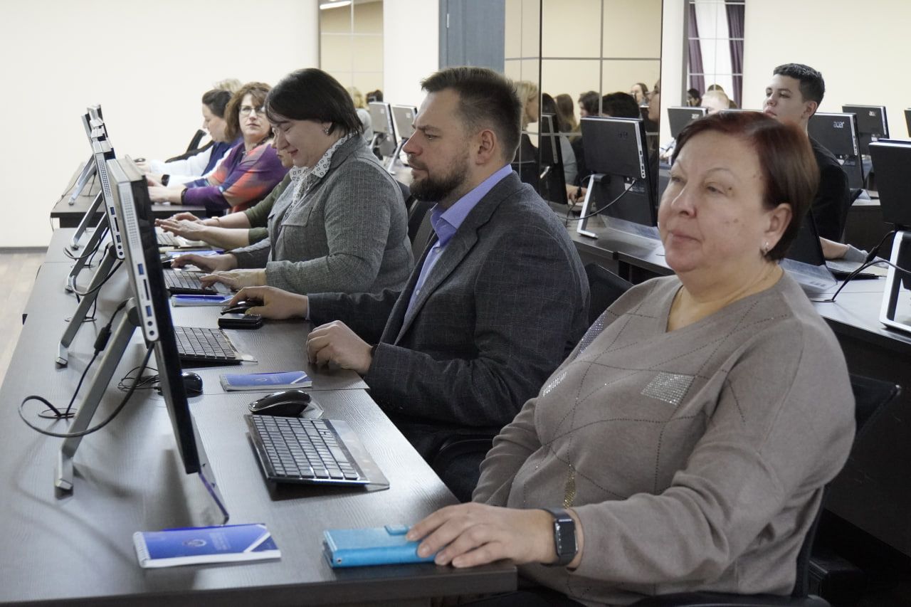 В День Конституции Российской Федерации в Ульяновске состоялось очное написание Всероссийского правового диктанта