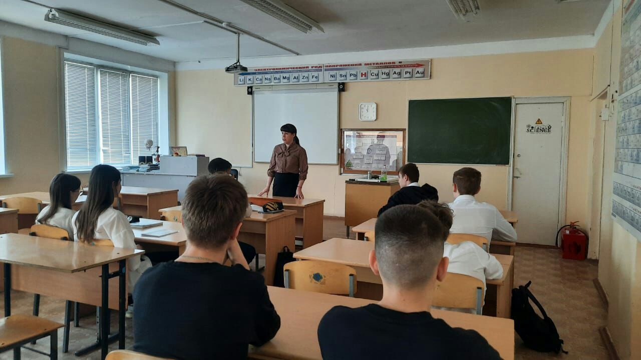 В знании – сила! Уроки права для подрастающего поколения В знании – сила! Уроки права для подрастающего поколения