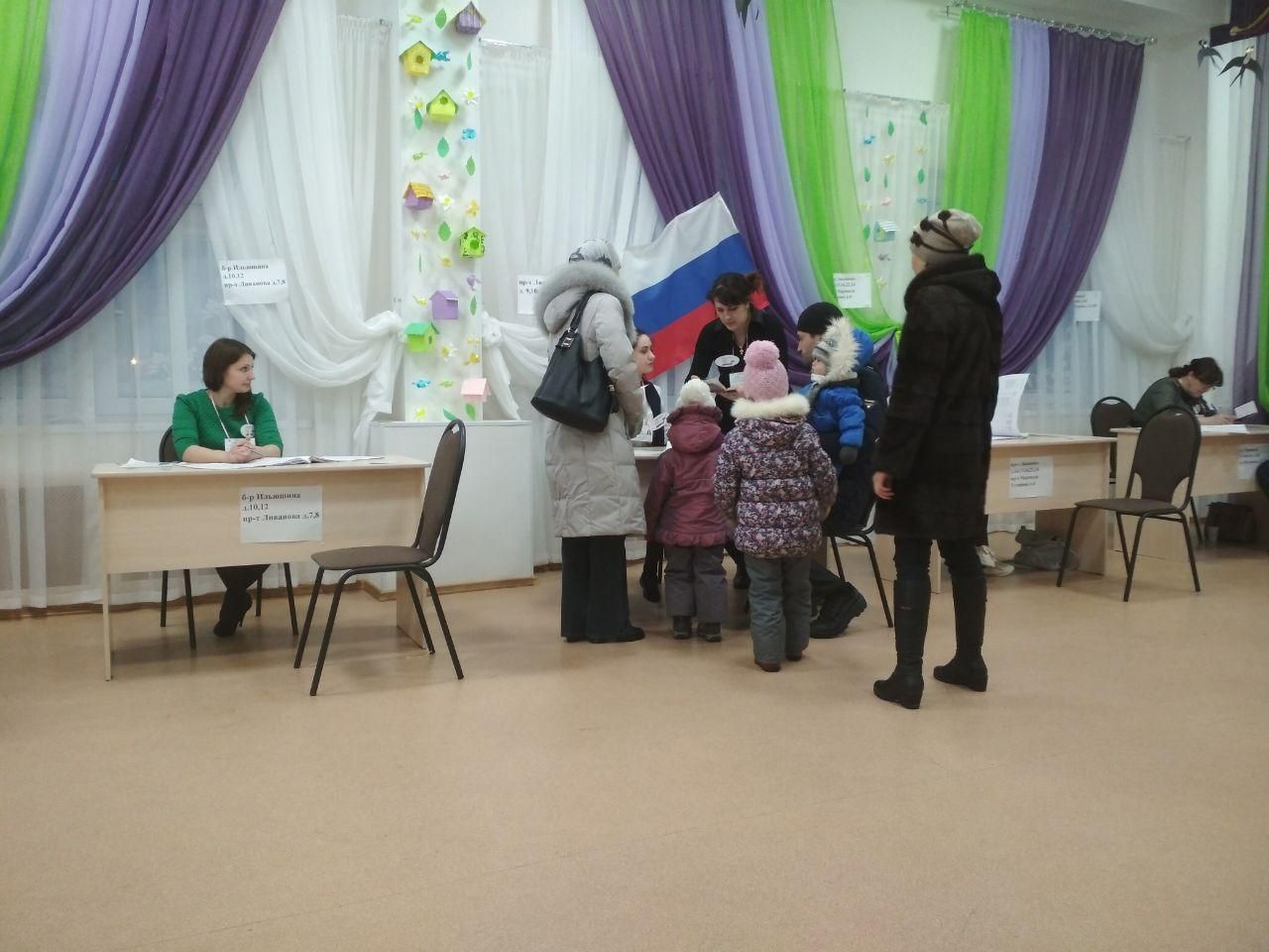 Выборы Президента РФ в Ульяновской области проходят без нарушений Выборы Президента РФ в Ульяновской области проходят без нарушений