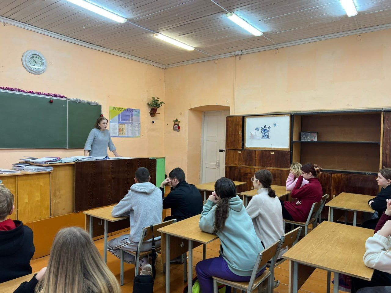 За светлое будущее без коррупции!